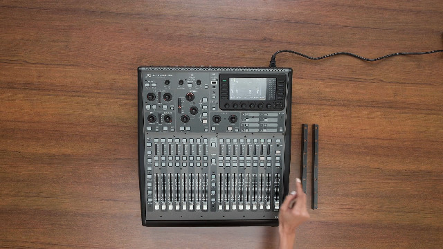 Amazon.com: Behringer 32 A-B Box (X32PRODUCER), Black : Everything