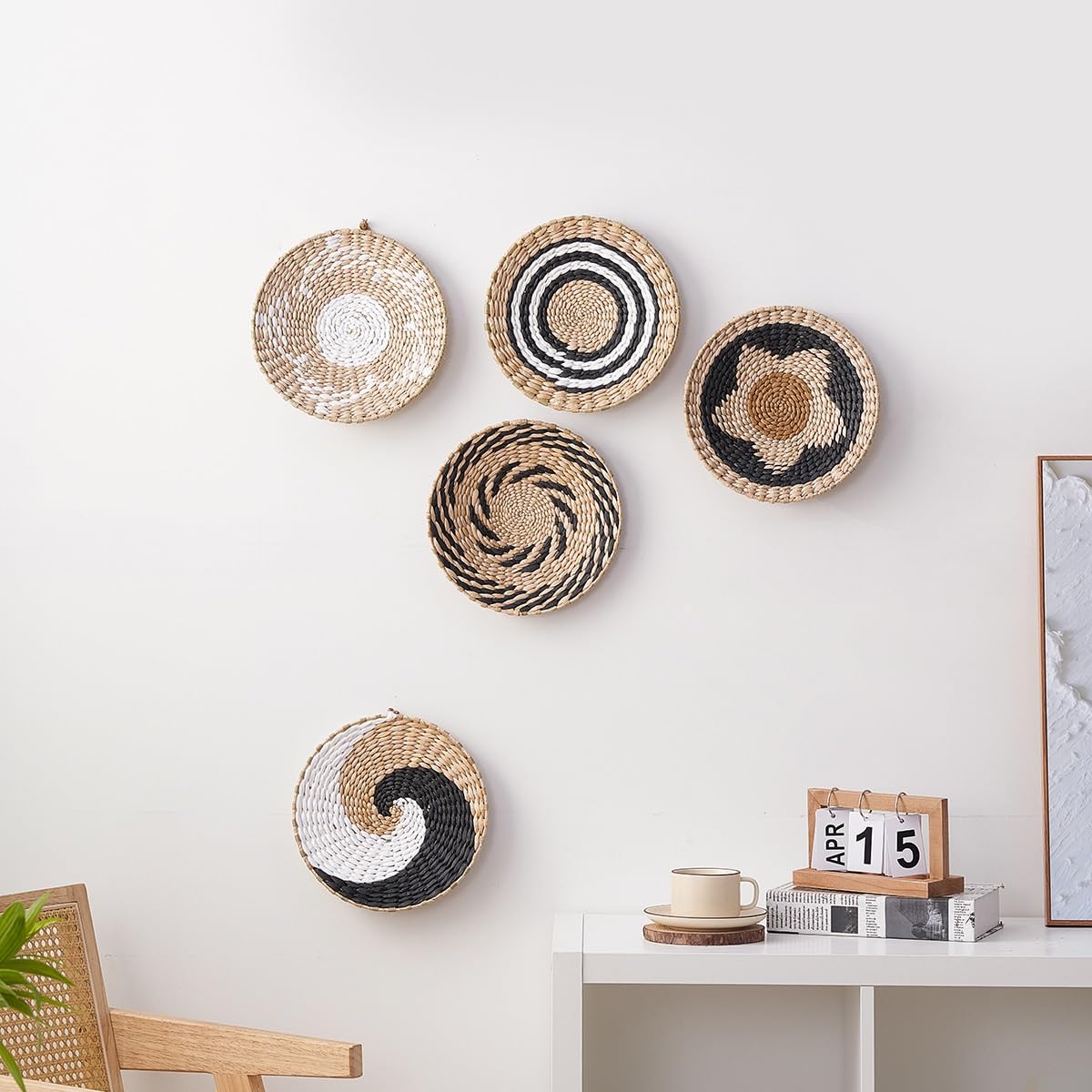 Juego de 5 cestas de pared bohemias hechas a mano, cestas planas de hierba marina tejida natural, decoración de pared para sala de estar o dormitorio, arte de pared único.