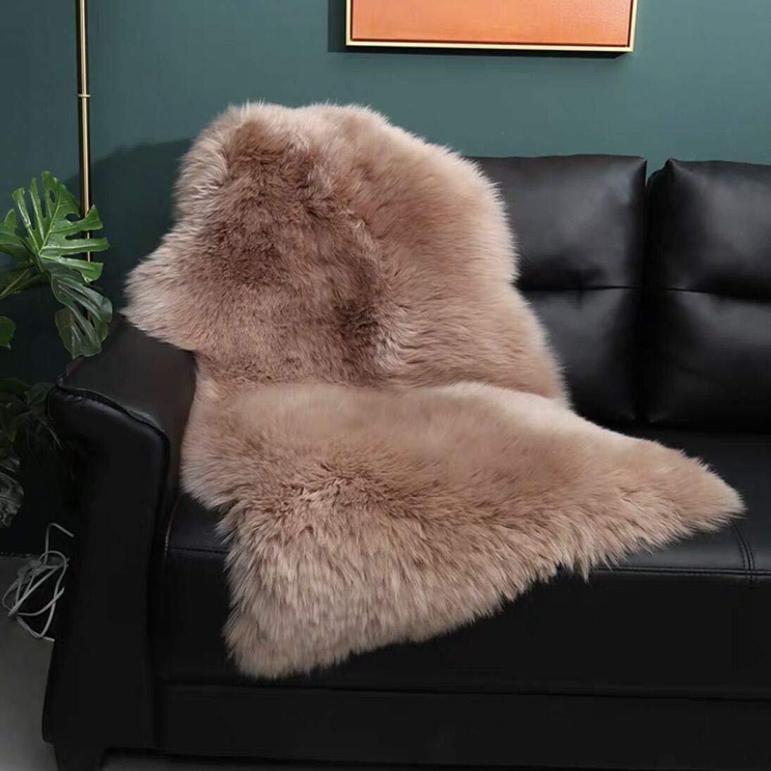 OKAYDA Genuine New Zealand Sheepskin Area Rug Soft Lambskin Decorative Rug for Bedroom Sofa
