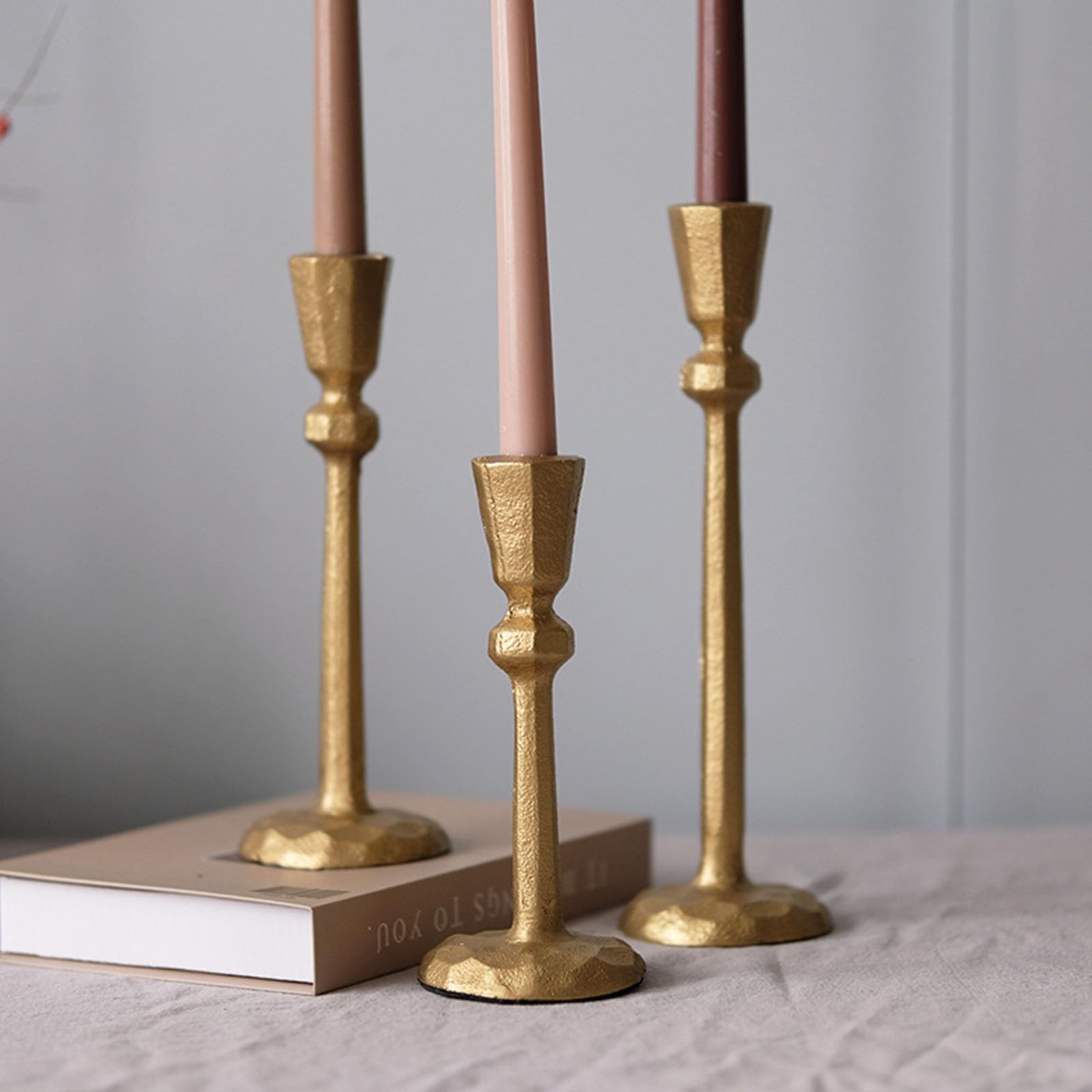 Modernes Eisen Kerzenständer Set, 3-teilig, antike Mittelstücke, Dekoration für Kaminsims, Esstisch, Diwali, Weihnachten, Hochzeit, Stagered Heights, Moderne Kerzenständer