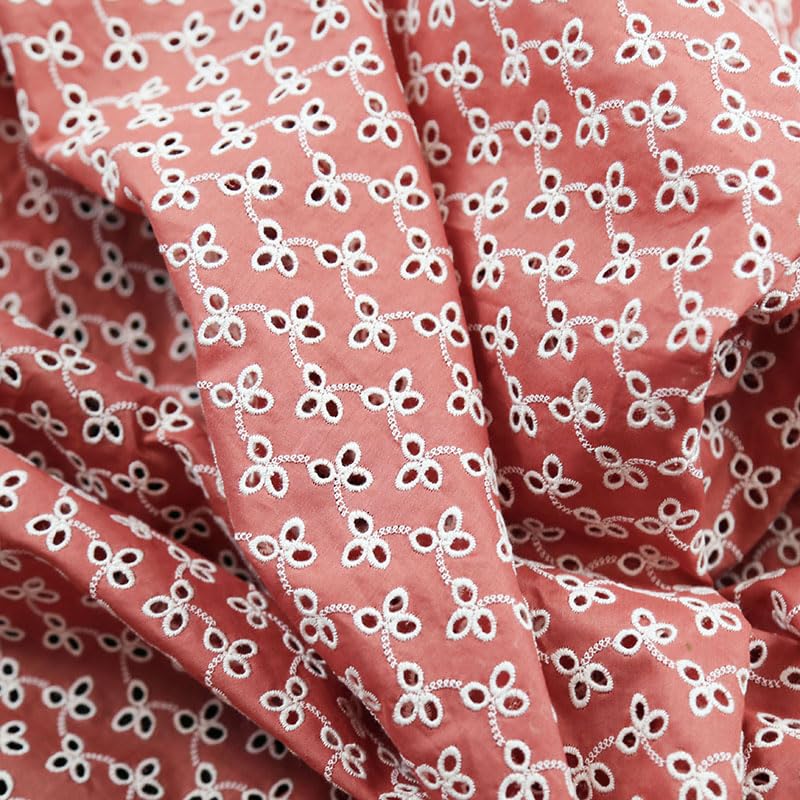 Tissus Couture Tissu en coton brodé ajouré, doux et respirant, for robe de printemps d'été, vente gros, matériel couture, bricolage(1,1 meter)