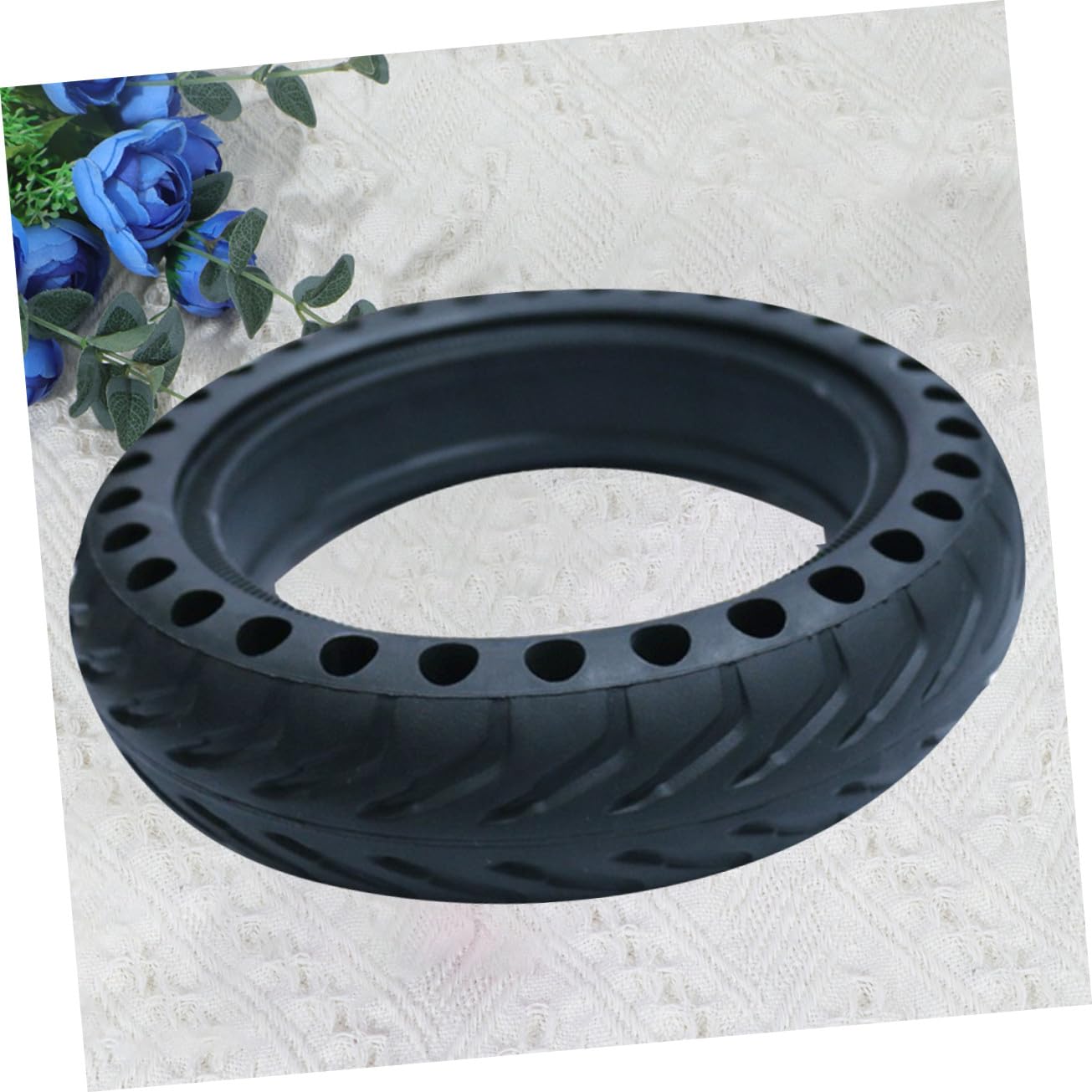 Pneu de Trottinette Électrique Alvéolé 8,5 Pouces Caoutchouc Noir Antichoc Absorbant, Léger et Solide pour Scooter Électrique, Remplacement Facile, Usage Urbain et Tout Temps