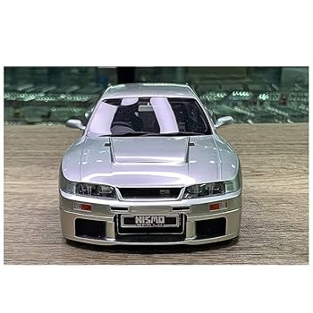 未展示品　日産スカイラインGTR 1/18 Amazon.co.jp: 最高の贈り物 1/18 日産スカイライン R33 GT-R