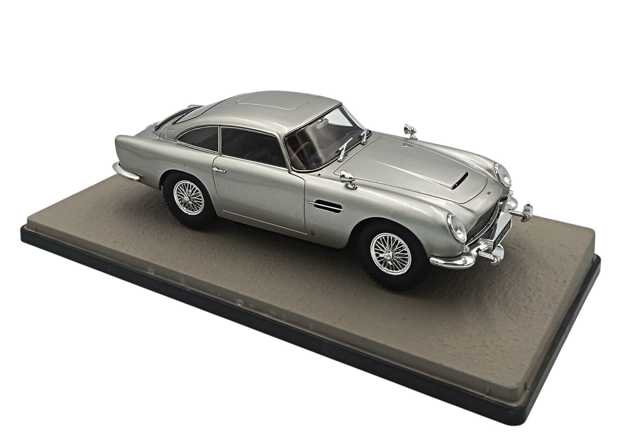 Amazon.com: OPO 10 - 1/24 Scale Miniature car Compatible with the