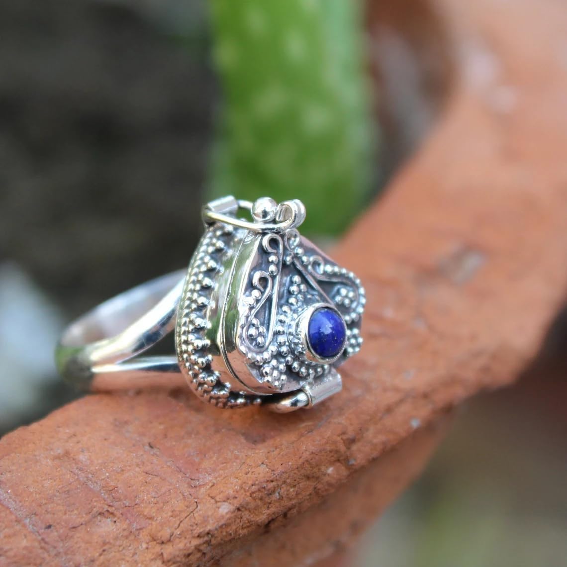 Natural Lapis Lazuli Ring, Poison Box Ring, Poison Pill Box, Handmade Poison Ring, Wedding Ring, Valentines Day Gifts, September Birthstone Ring, Blue Stone Ring, Round Stone Ring, Locket Ring