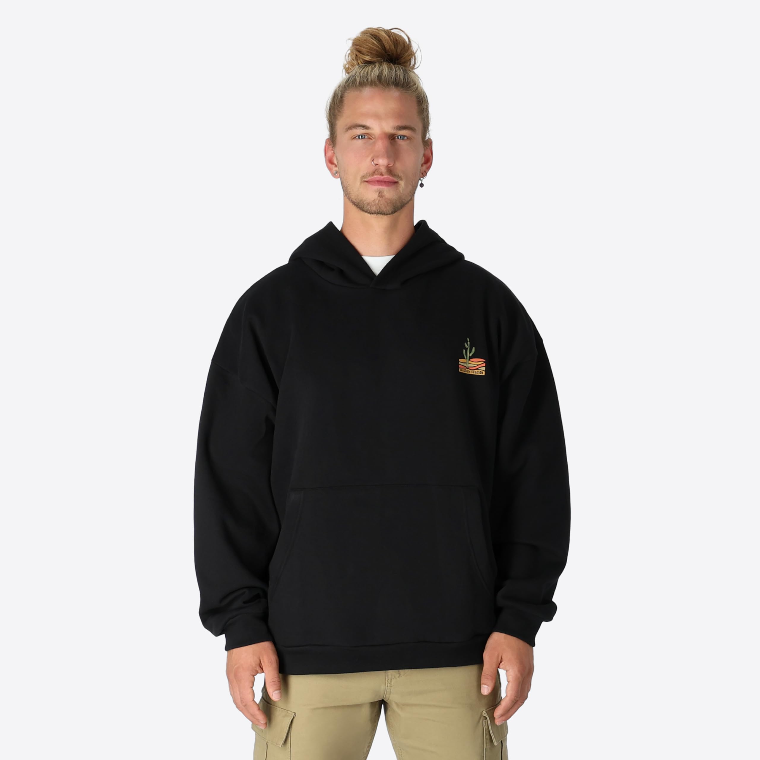 Spitzbub Oversized Hoodie Black Oasis – Kapuzenpullover, Schwarz mit Kaktusprint auf der Brust & Markenprint hinten