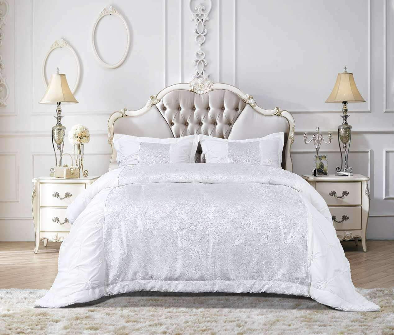 New Luxury Jacquard shimmer Glitter Quilted Bedspread Comforter Throw Bedding with Matching Pillow Shams (White MAYA, King)