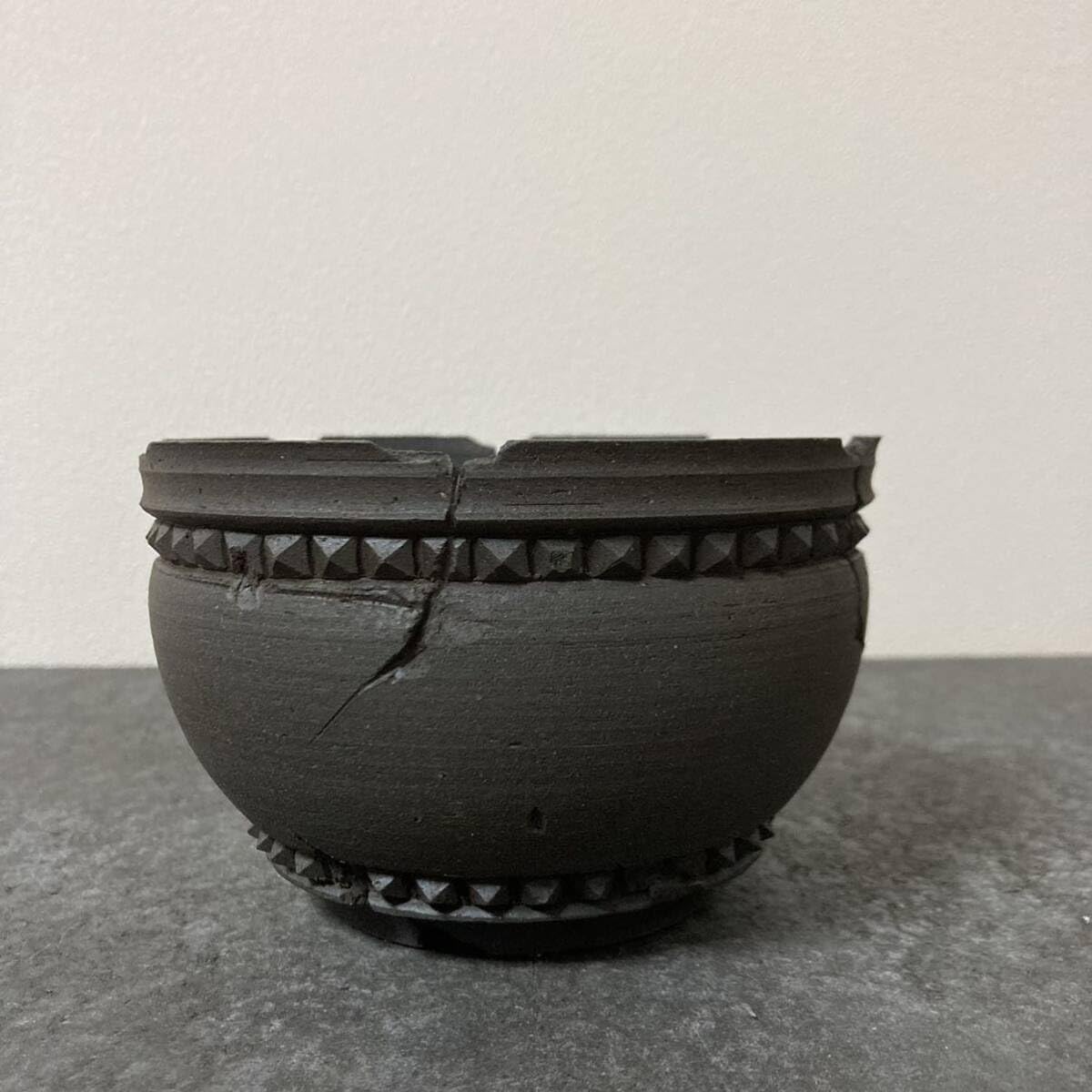 Amazon.co.jp: kikko Broken Studs Authentic Mサイズ 吉窯 植木鉢