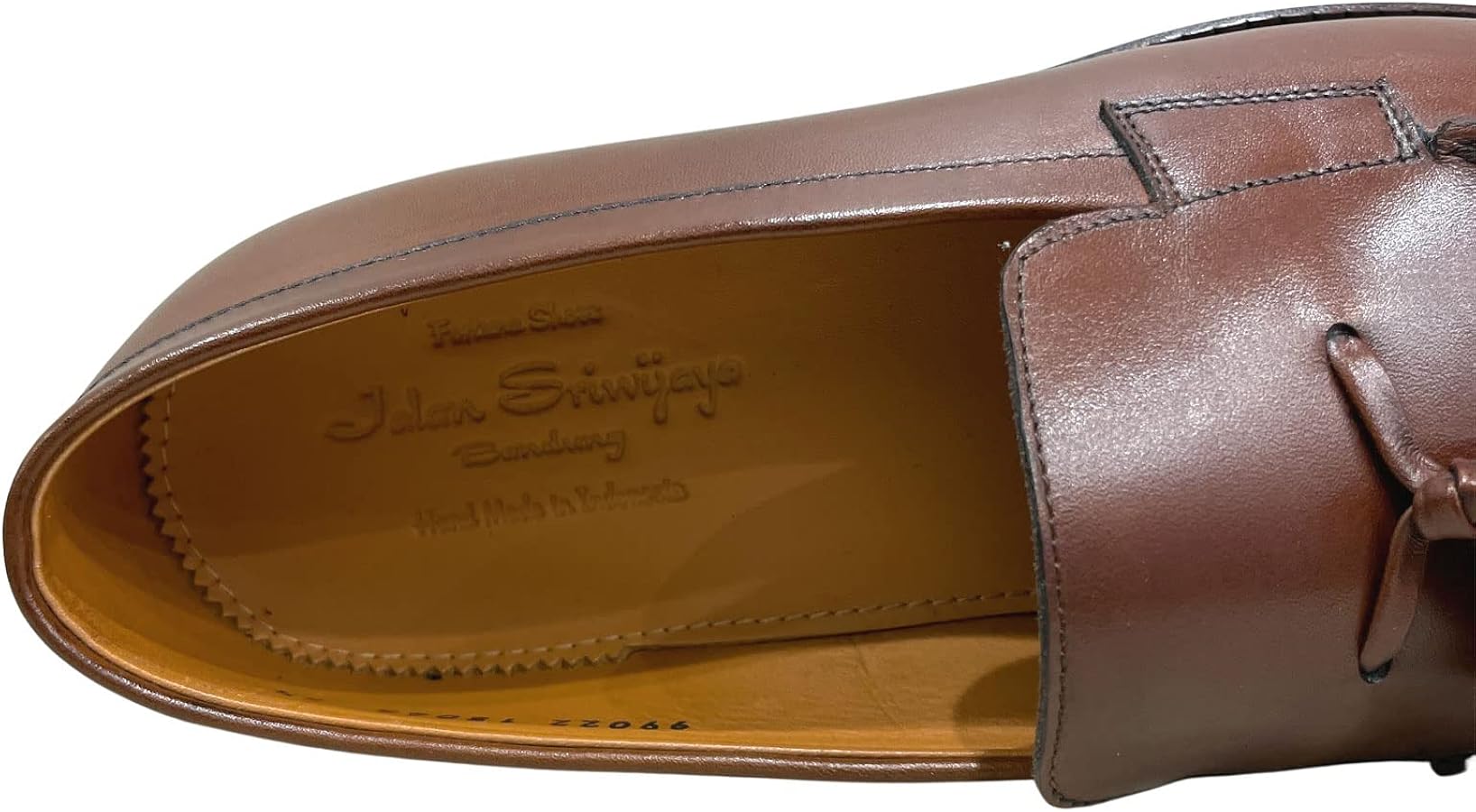 【極美品】 Jalan Sriwijaya ジャランスリウァヤ タッセル25.5 Jalan Sriwijaya(ジャランスリワヤ) タッセルローファー