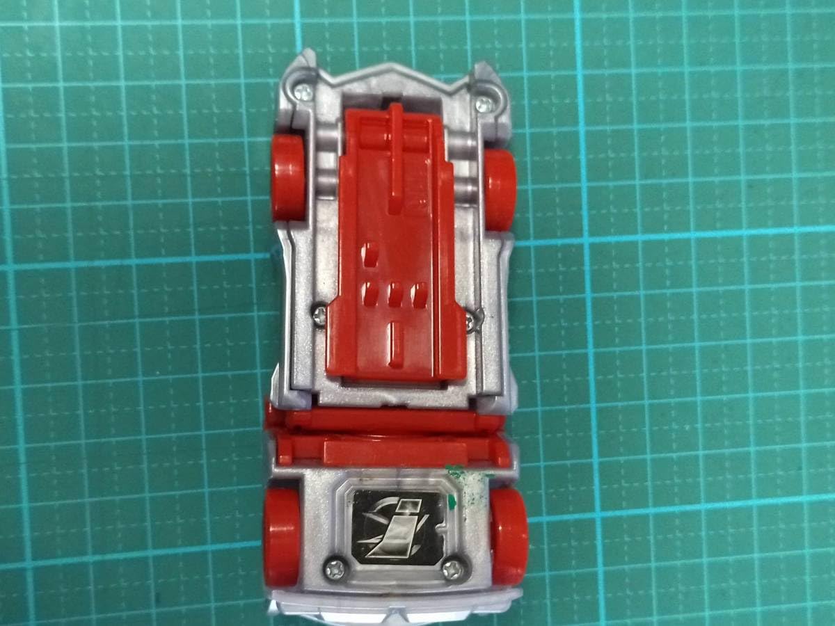 極上てれび Love Cars TV's Manabu Kawaguchi checks out the Corvette's most