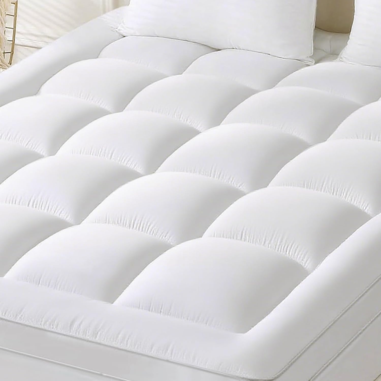 YUGYVOB Queen Mattress Topper Extra Thick Cooling and Breathable Mattress Pad 8-21 Deep Pocket Soft Down Alternative Fill