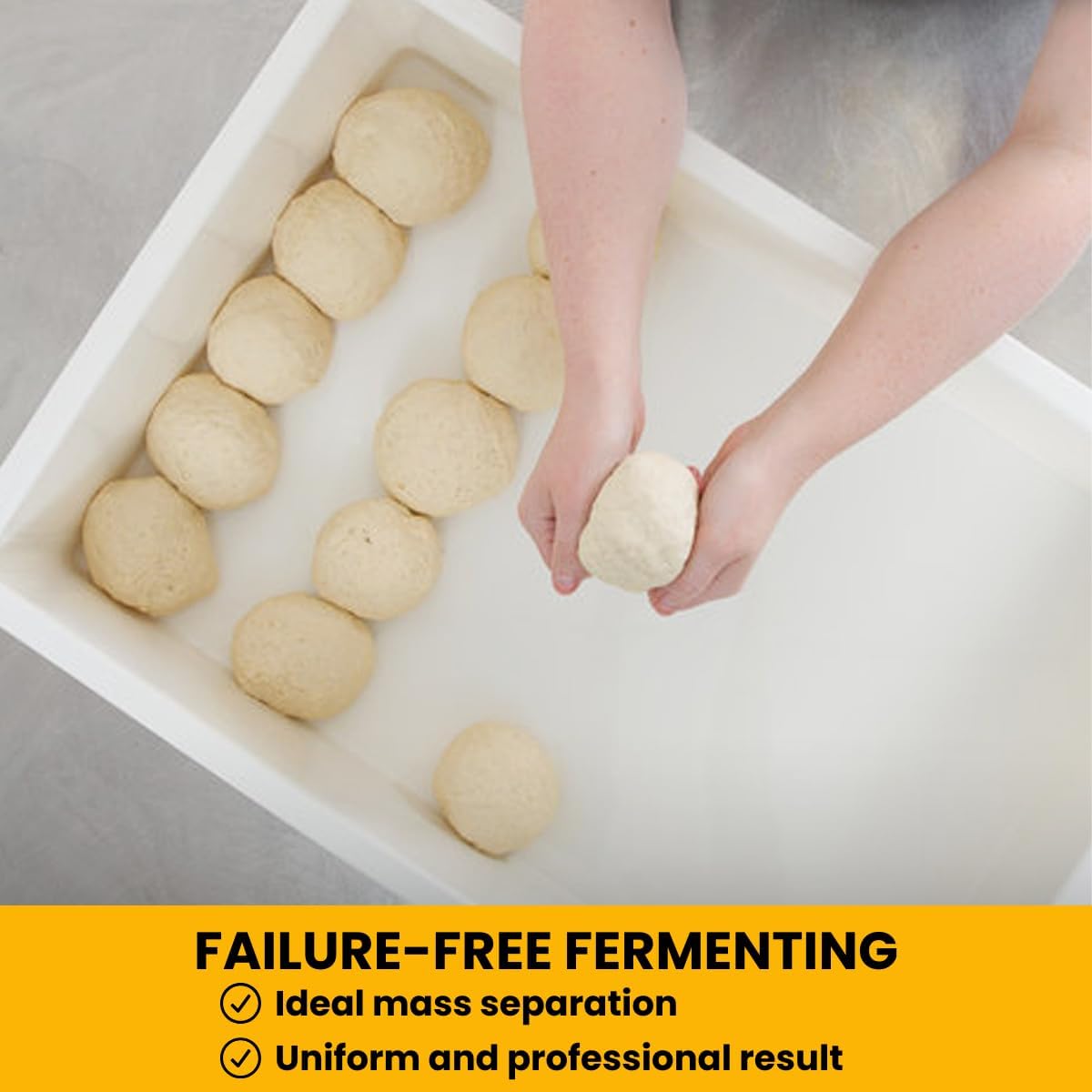 L'Oro Del Sud Commercial Dough Proofing Box Tray with Lid, White, 5 Pack, 23.6" x 15.74" x 2.75", Size Stackable Pizza Container, Bin Resistance to impact, temperature changes, Made in Italy
