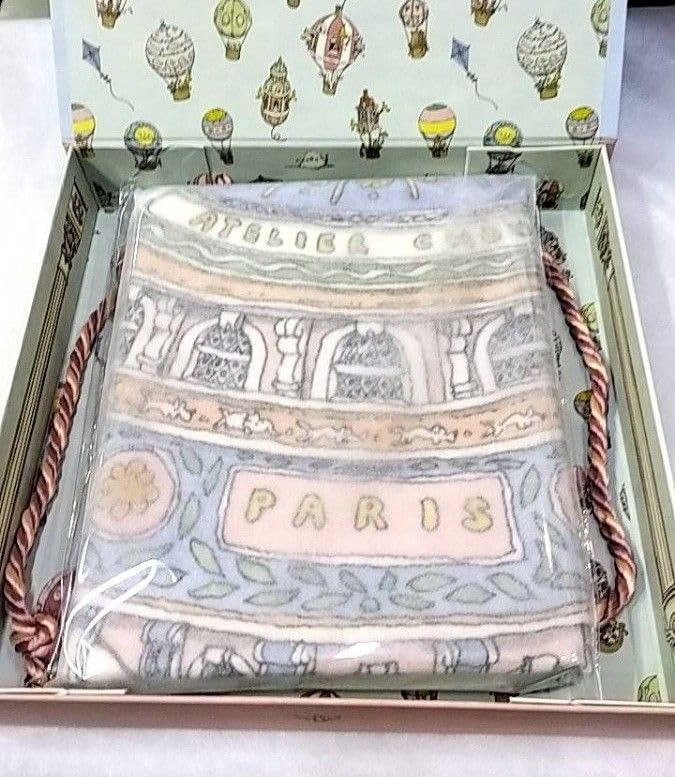 新品未使用箱付きアトリエシューのおくるみ