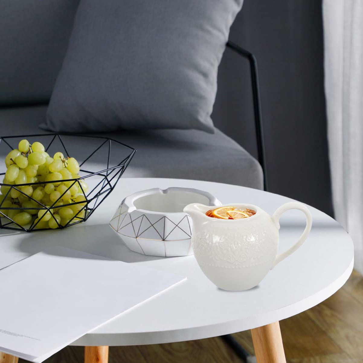 Ciieeo Azucarero y Lechera Multifuncional y Fácil de Limpiar Adecuado para Café Juego de 2 Piezas de Cerámica en Color Claro y Mesa Elegante