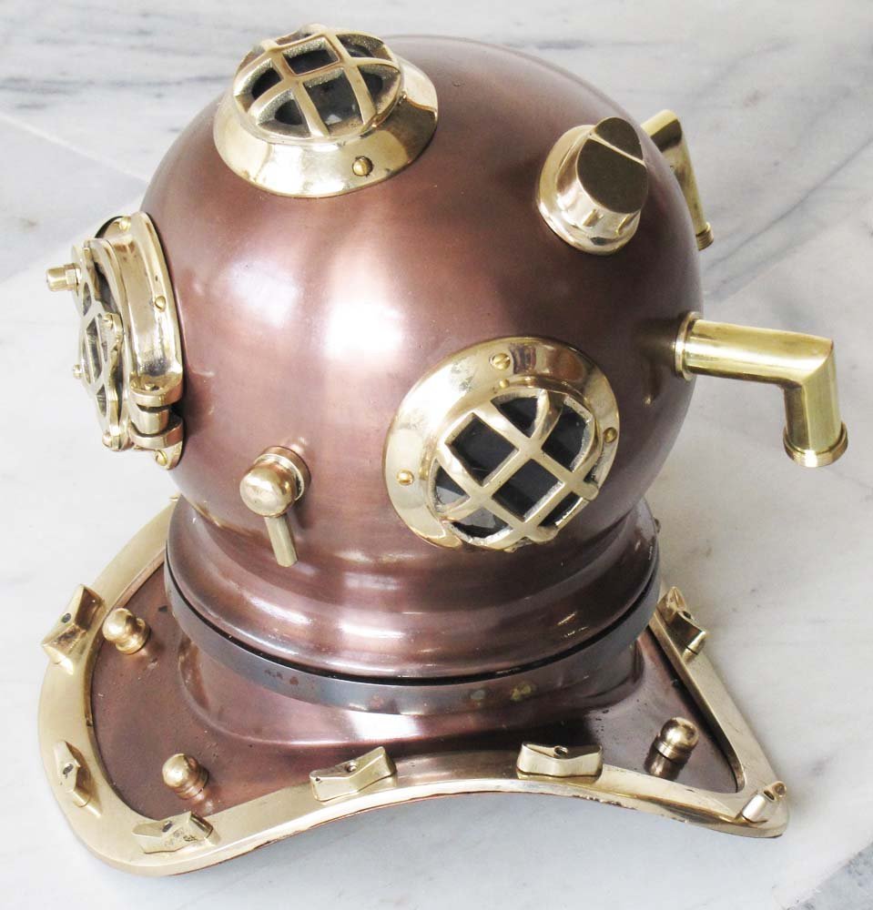 Coleccionable diseño de fecha con latón y acero acabado Buceador casco de buceo de sobremesa negro