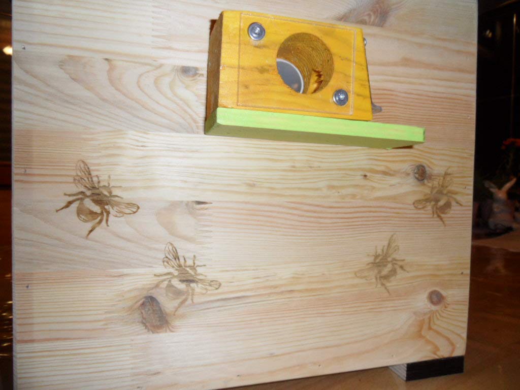 XXXL Luxus Hummelkasten mit Wachsmottensperre, 2X Sichtfenster und Nistmaterial Imprägniert Wetterfest Bienenhaus Hummelhaus Nistkasten Hummelvilla Bienen Insektenhaus
