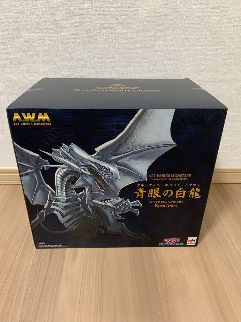 Amazon.co.jp: ブルーアイズホワイトドラゴン AWM : おもちゃ