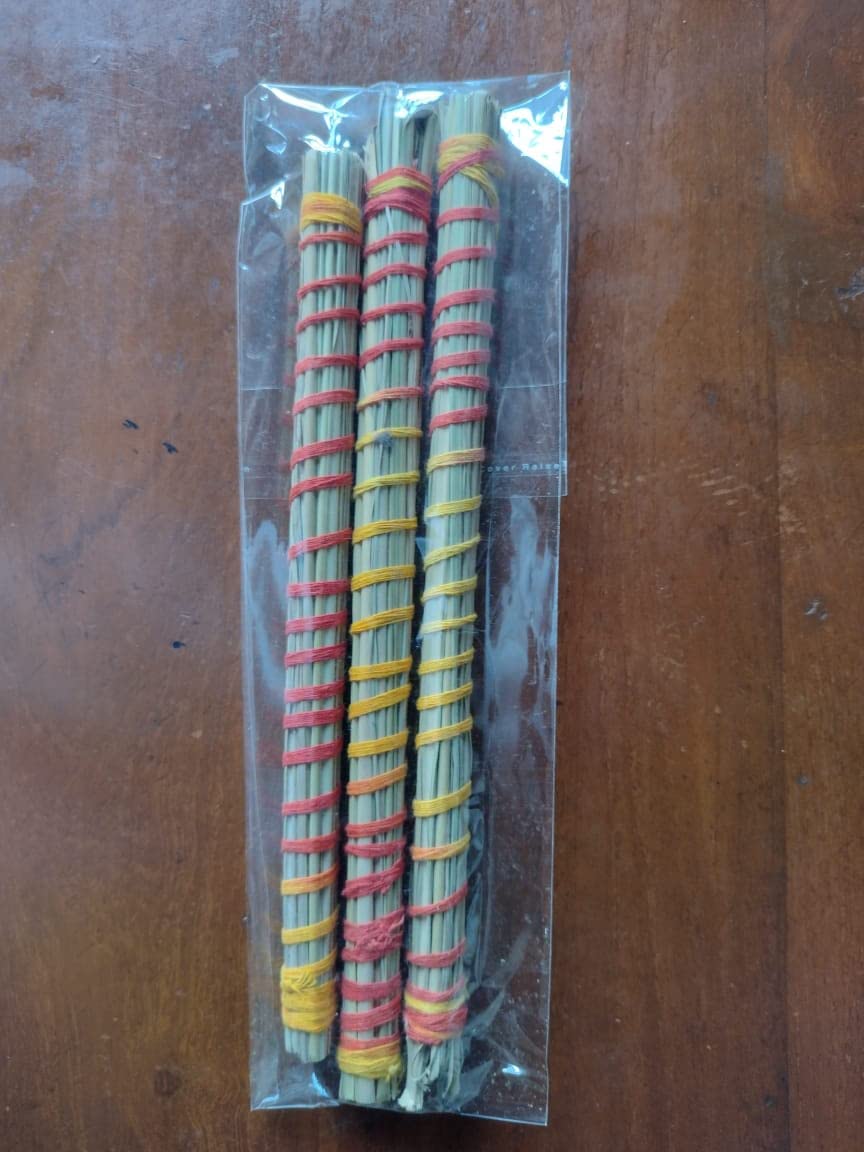 Buy OM POOJA SHOP Darbha Grass (Multicolor) Set of 3 Online at Low