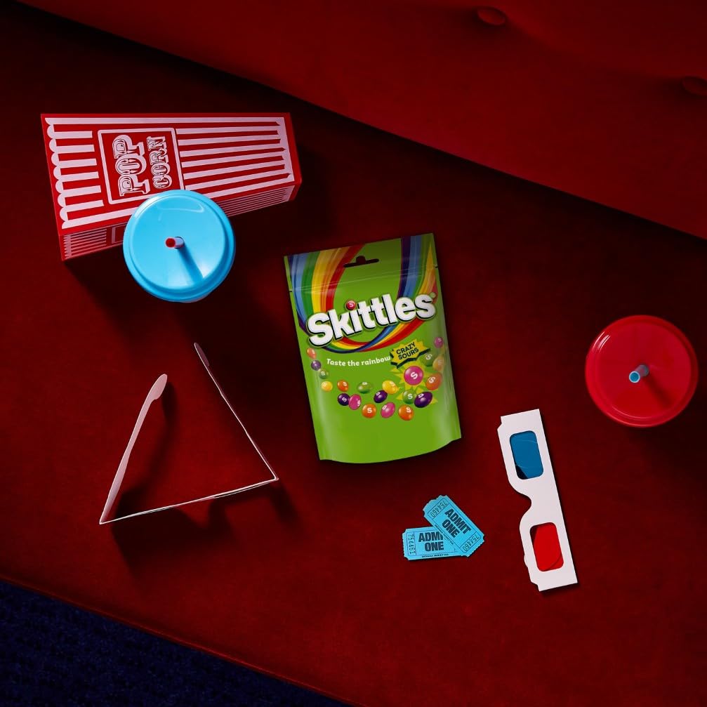Skittles Crazy Sours, Caramelle Americane Rotonde Colorate alla Frutta dal Gusto Aspro, 15 confezioni da 136g ognuna, Regali Natalizi, Nuova versione