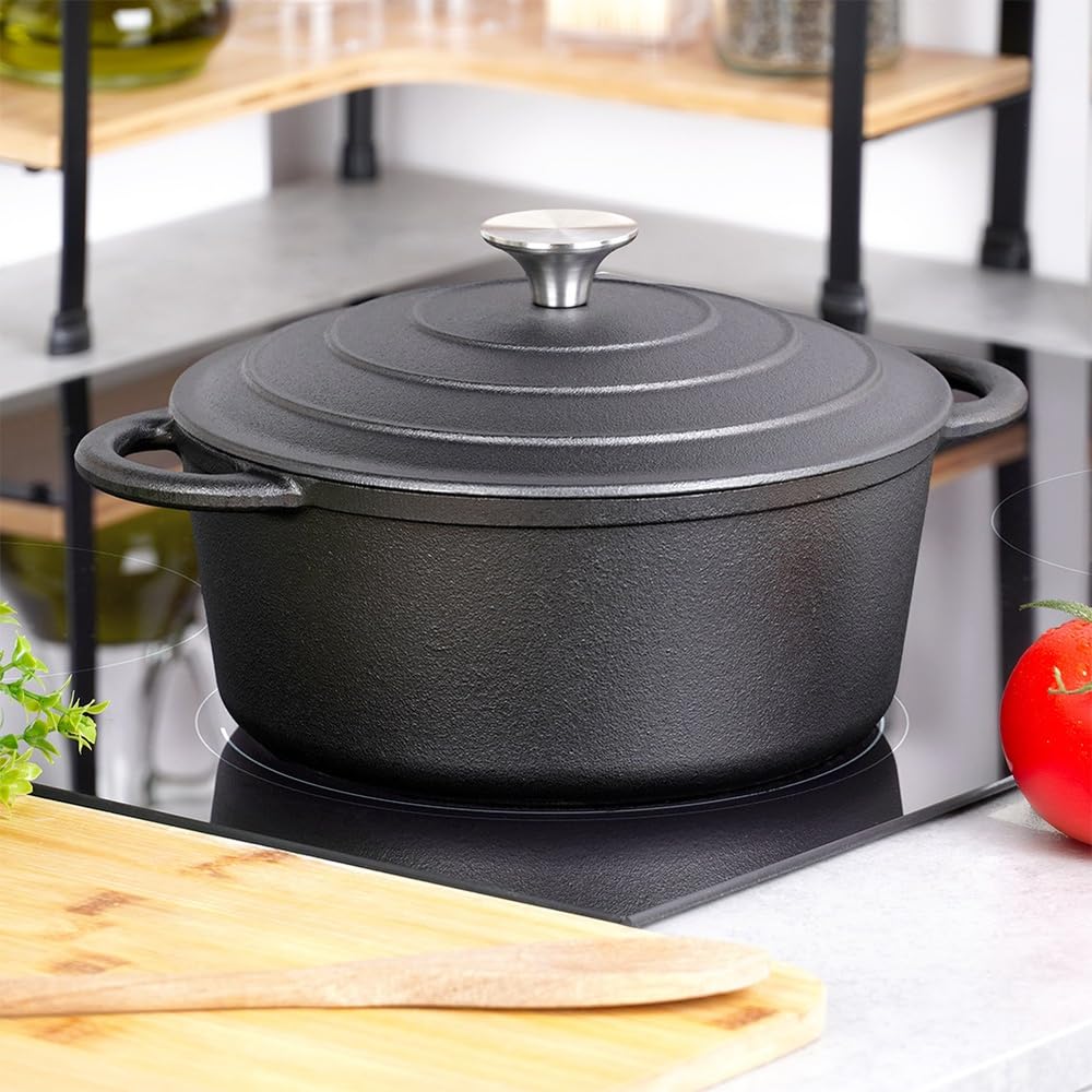 Casseruola con coperchio in ghisa CAST LINE 22 cm, 2,6 l