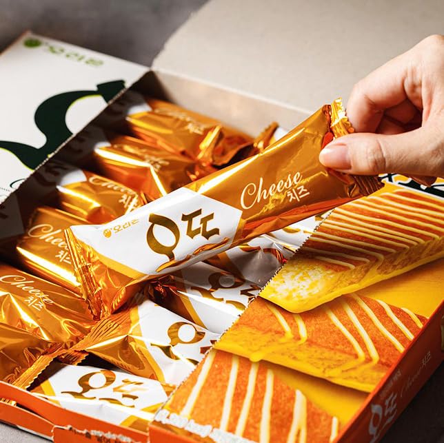 ORION European-Style Cheese Cake Pie, Chocolate Snack Pies, Korea Casual Snacks, Perfect for Snacks, Afternoon Tea Pastries, Breakfast, Desserts, Silky and Smooth Taste, Individually Packed 12Pcs (294g, ALL)