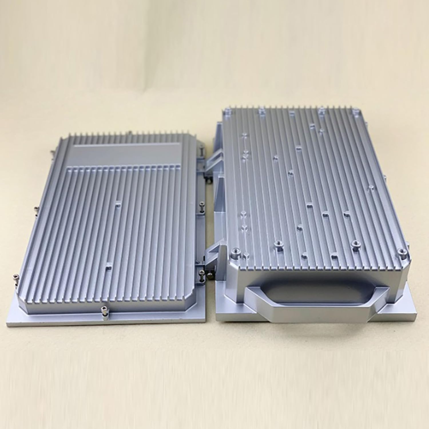 IP65 Junction Box 304mmx184mmx77mm(Internal Dimensions) A-031-B Portable Amplifier Aluminum Junction Boxes Waterproof Dustproof Outdoor Project Box Cable Connection Protective Enclosure