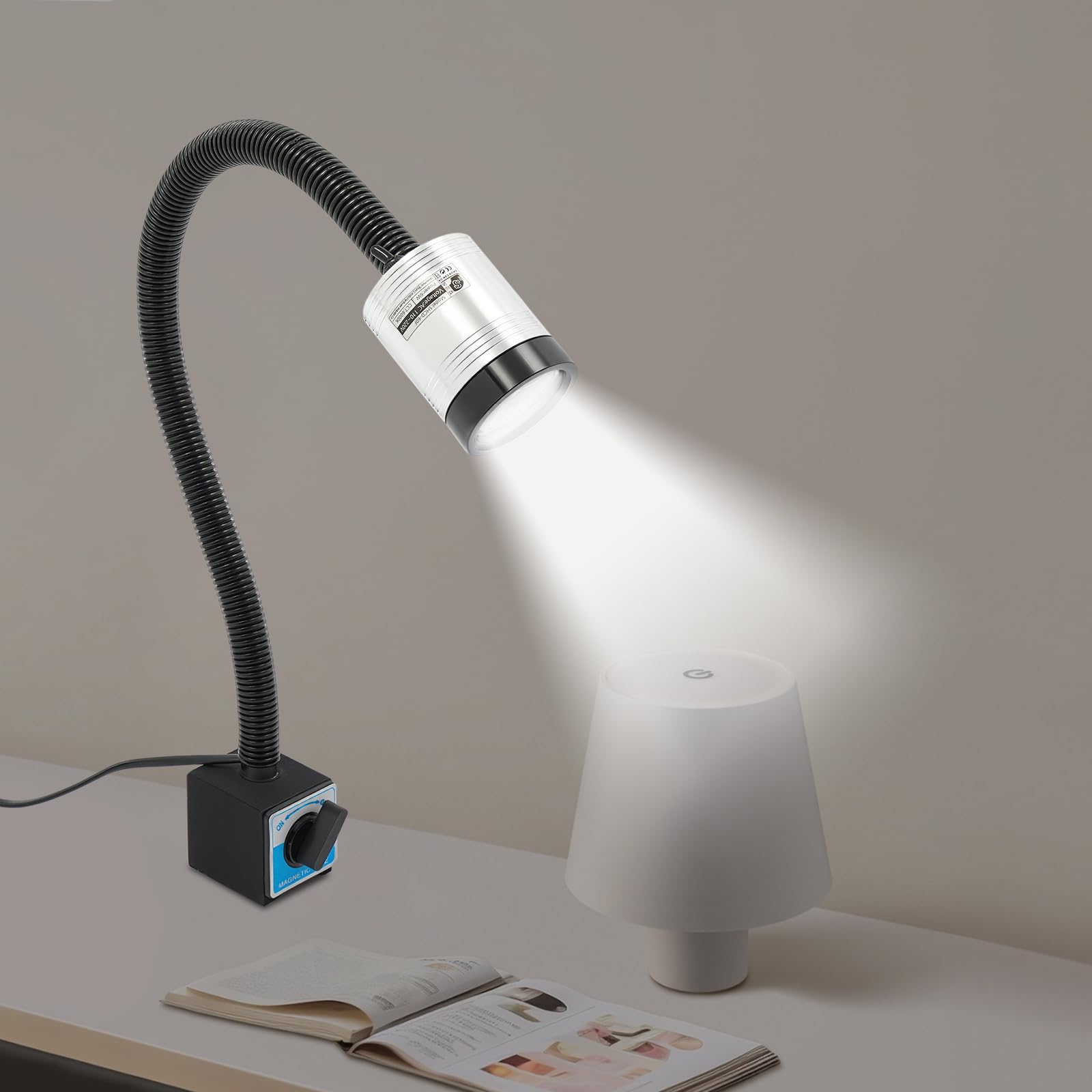 Lámpara de trabajo LED de 6 W, IP65, base magnética, manguera