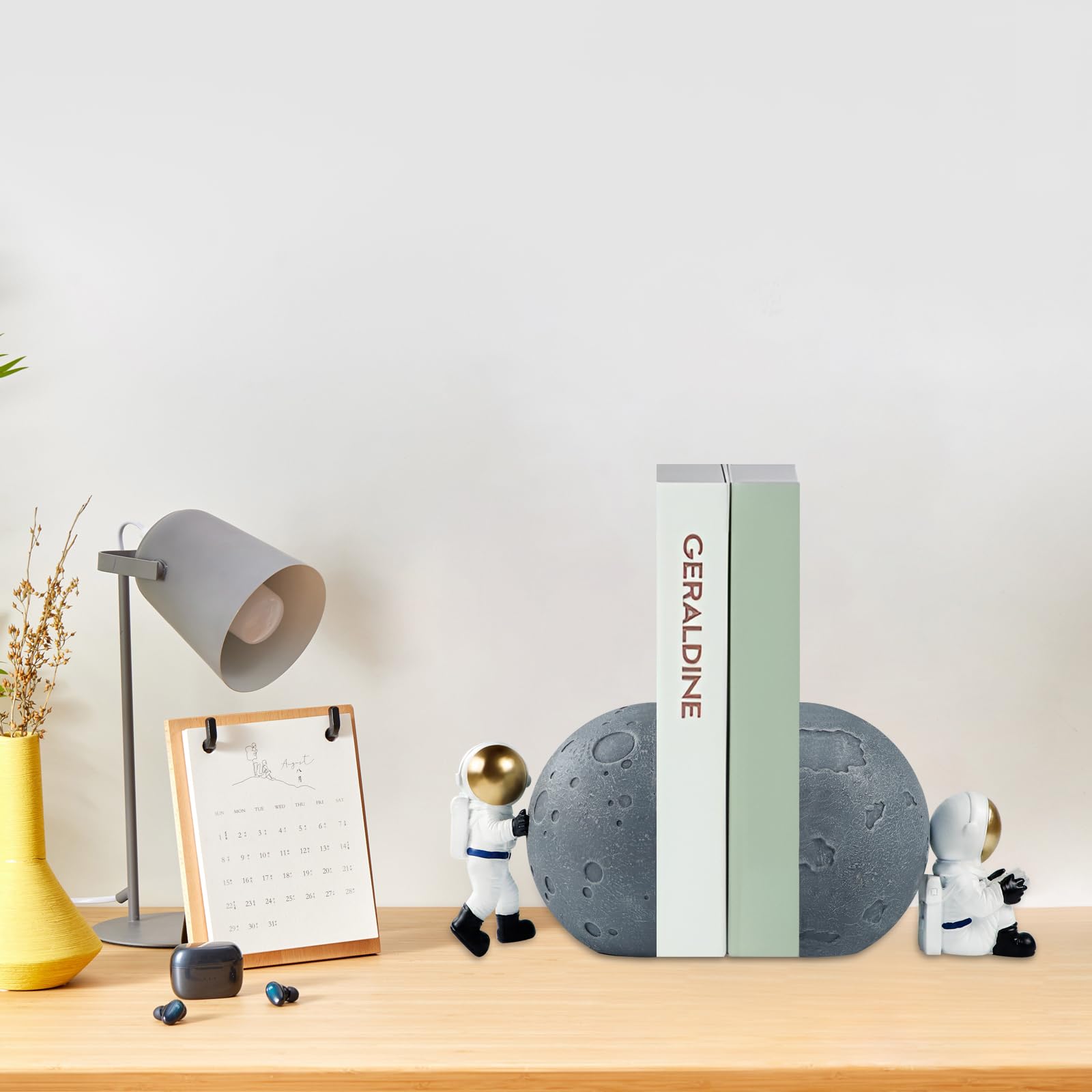 WATUNID Astronaut Boekensteunen, ruimte-thema boekensteunen voor planken, decoratieve maanplaneet boekenstopper om boeken heavy duty, hars kamer decor voor jongenskamer, kinderboekenplanken (grijs