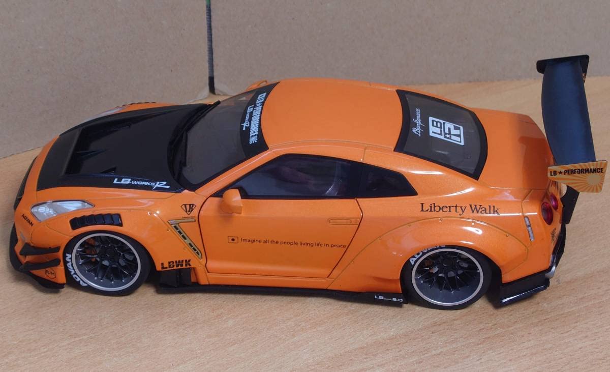 Amazon.co.jp: 1/18 Nissan R35 GT-R Liberty Walk Orange LBWORKS