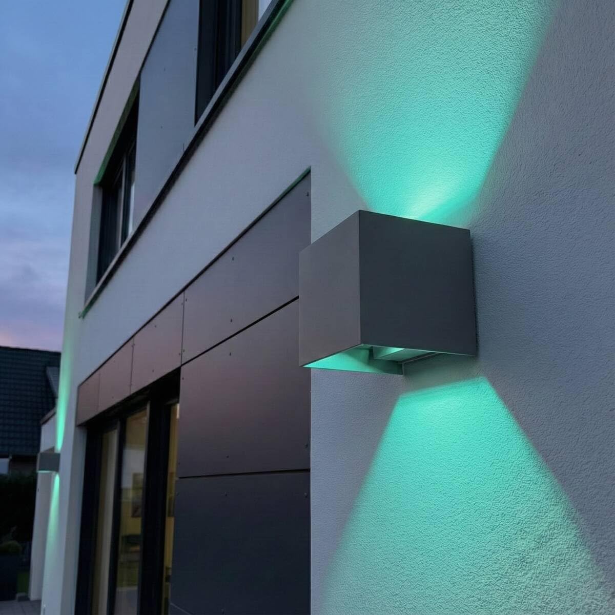Metzler Lumic Smart LED Up Down Wandleuchte RGBW 6,5 W – App-Steuerung, dimmbar, verstellbarer Lichtwinkel 0–60°, IP65 Innen & Außen, RAL 7039 Quarzgrau