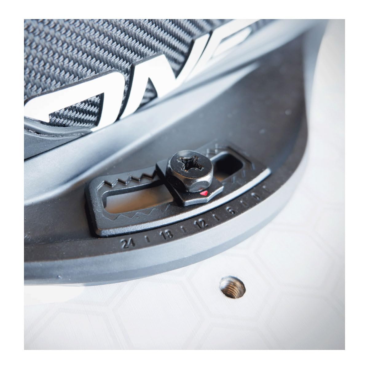 RONIX M6 Shark Tooth Bindungssschrauben 2022 Black