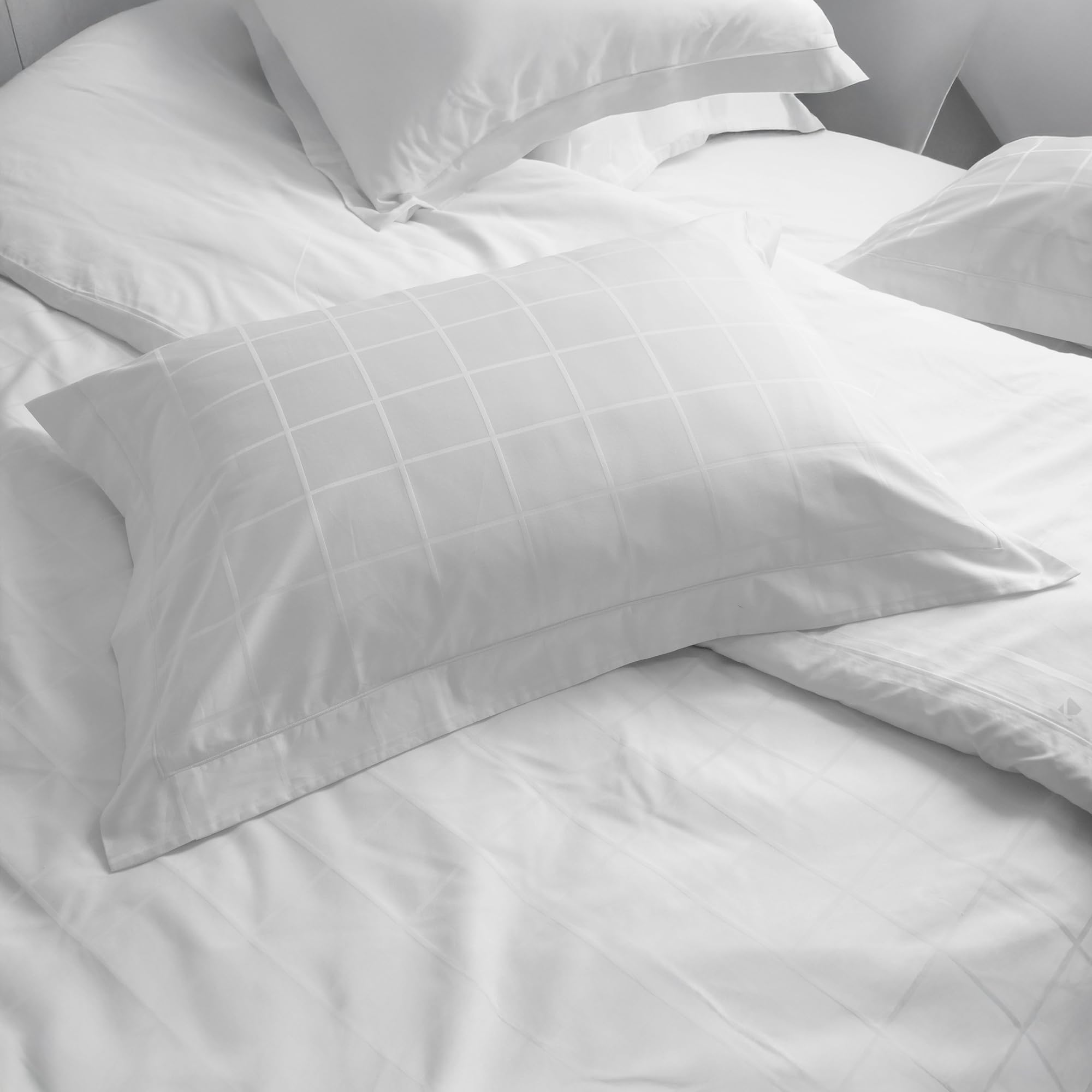 Satin Concerto parure de lit 260x240 cm blanc neige carreaux chic