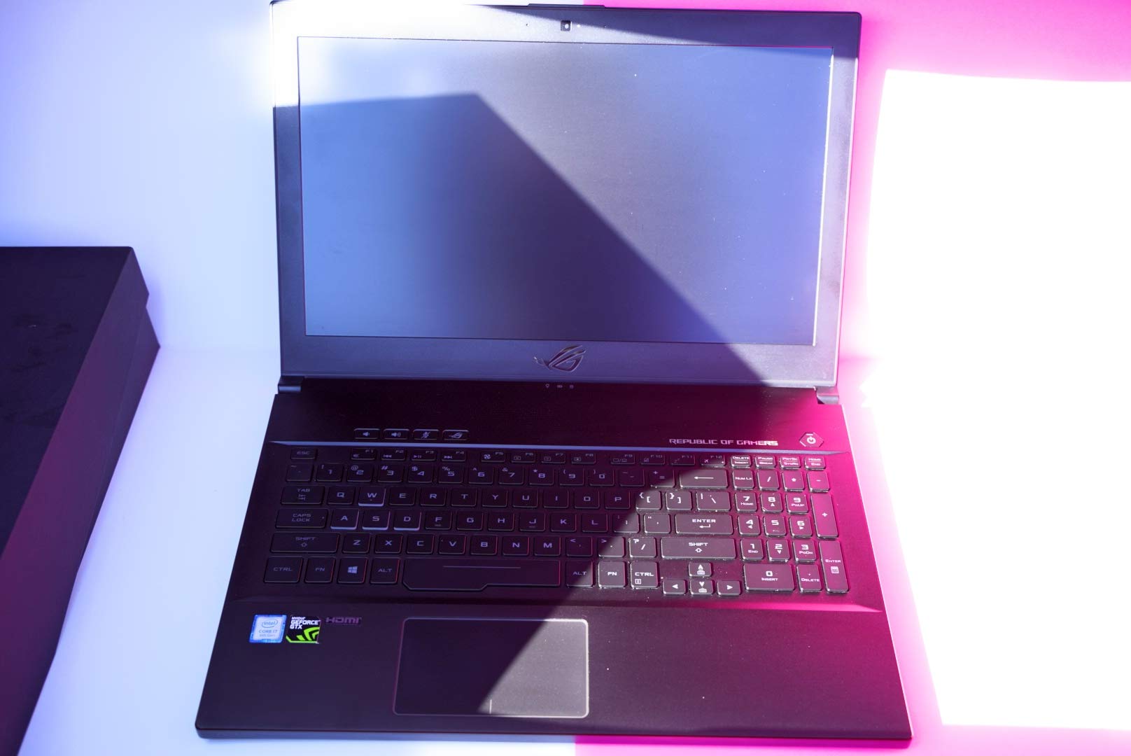 Amazon.com: Asus ROG GU501GM - 15.6
