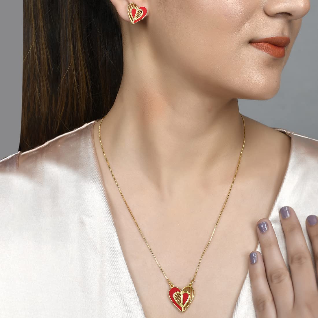 Edgy Hearts Pendant Set - Black and Silver