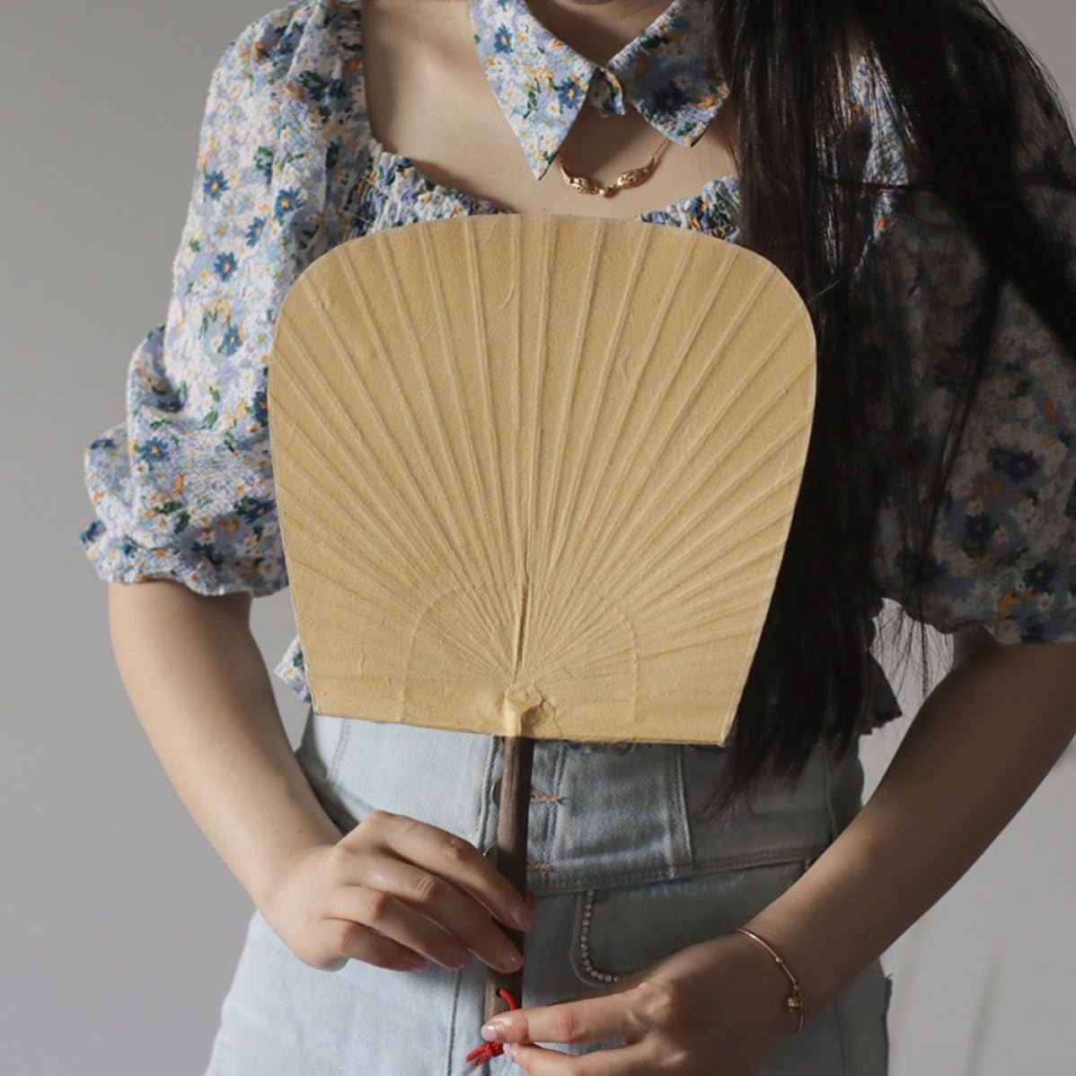 Japanese Handmade Traditional and Paper Circular Fan Retro Style Decorative Hand Fan for DIY Projects and Asian Style Home Decoration in Golden Color