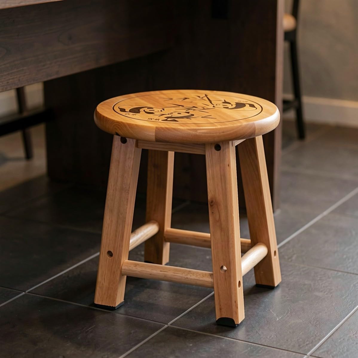 Toyvian Taburete Infantil de Madera con Patrón Panda, Ligero y Resistente