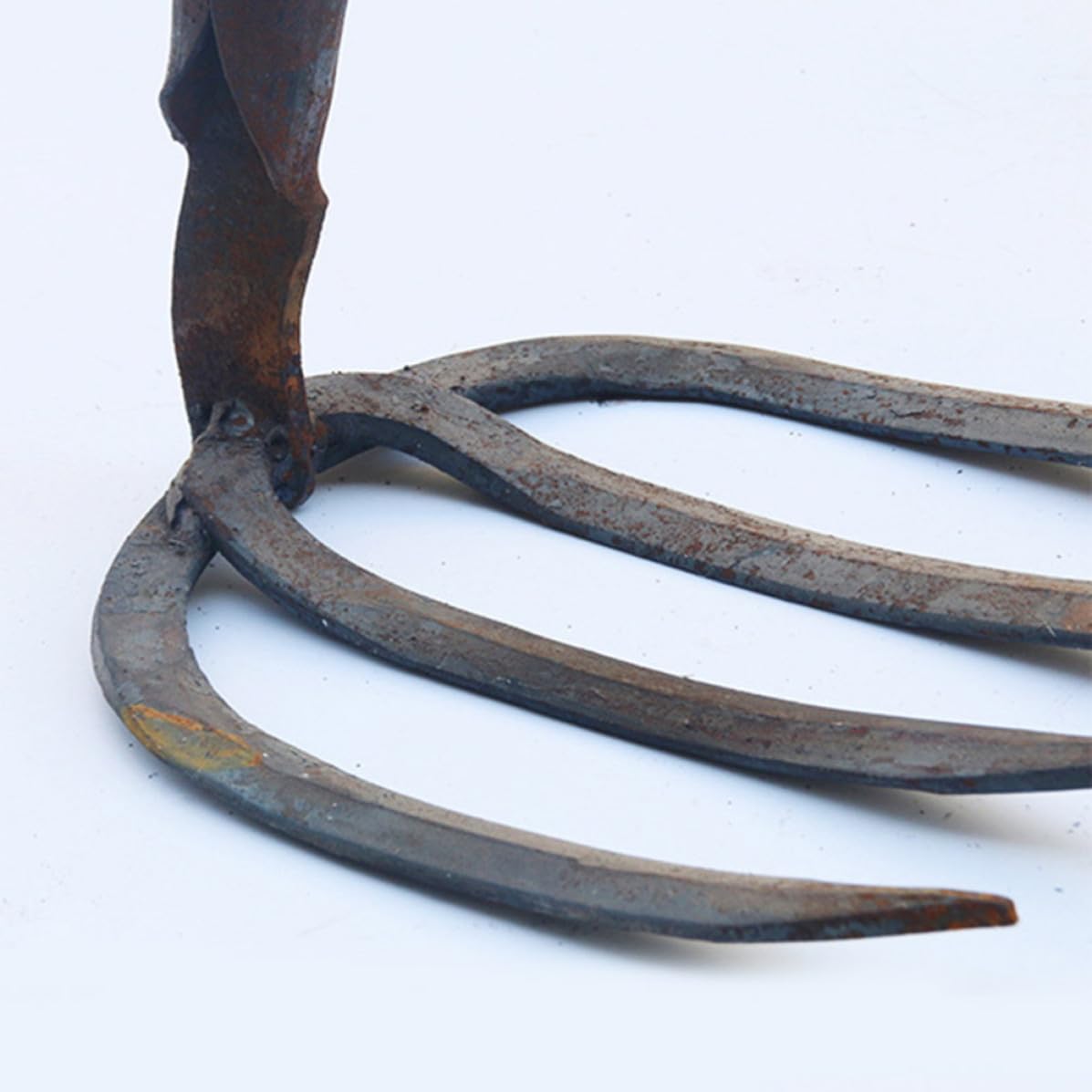 TOYANDONA Rastrello da Giardino a 4 Denti Rastrello Manuale Nero in Acciaio al Carbonio per Preparare L'orto alla Semina , per Giardino e Cortile