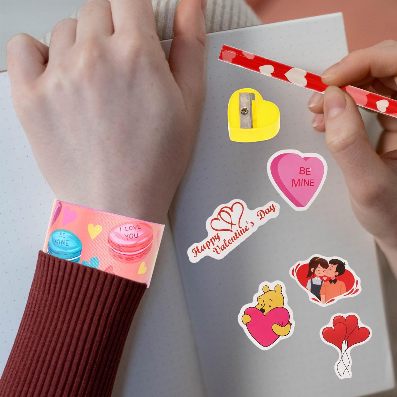 TOYANDONA 2juegos Papelería De San Valentín para Material Resistente Surtido De para Intercambios Clase y Lápices Tarjetas y Pegatinas
