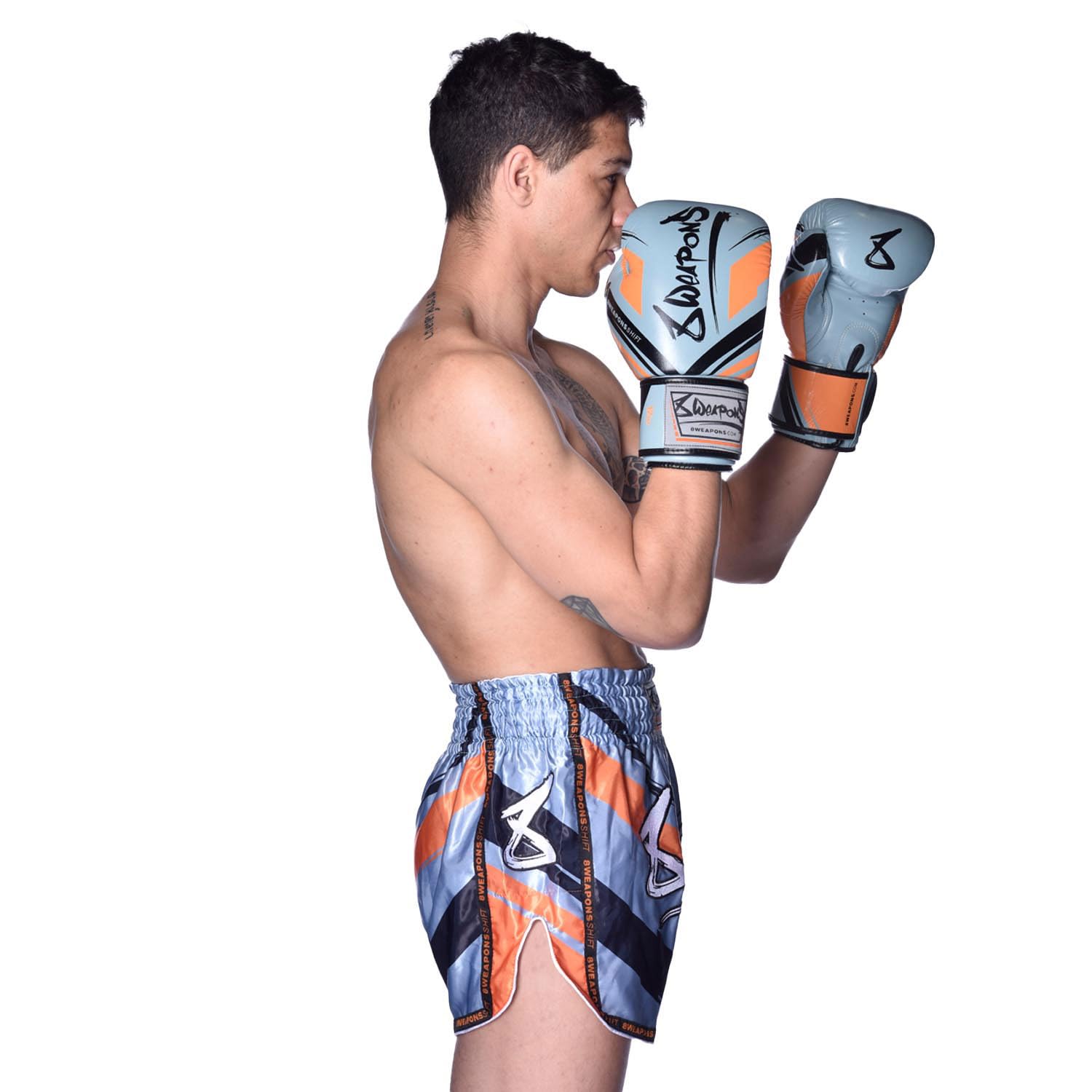 8 WEAPONS Muay Thai Shorts Shift, Eisgrau-Orange, Kickboxhose für Training & Wettkampf, Thaibox Shorts Satin, Atmungsaktiv, Langlebig, Kampfsporthose für MMA, K1, Boxen, Thai Boxen