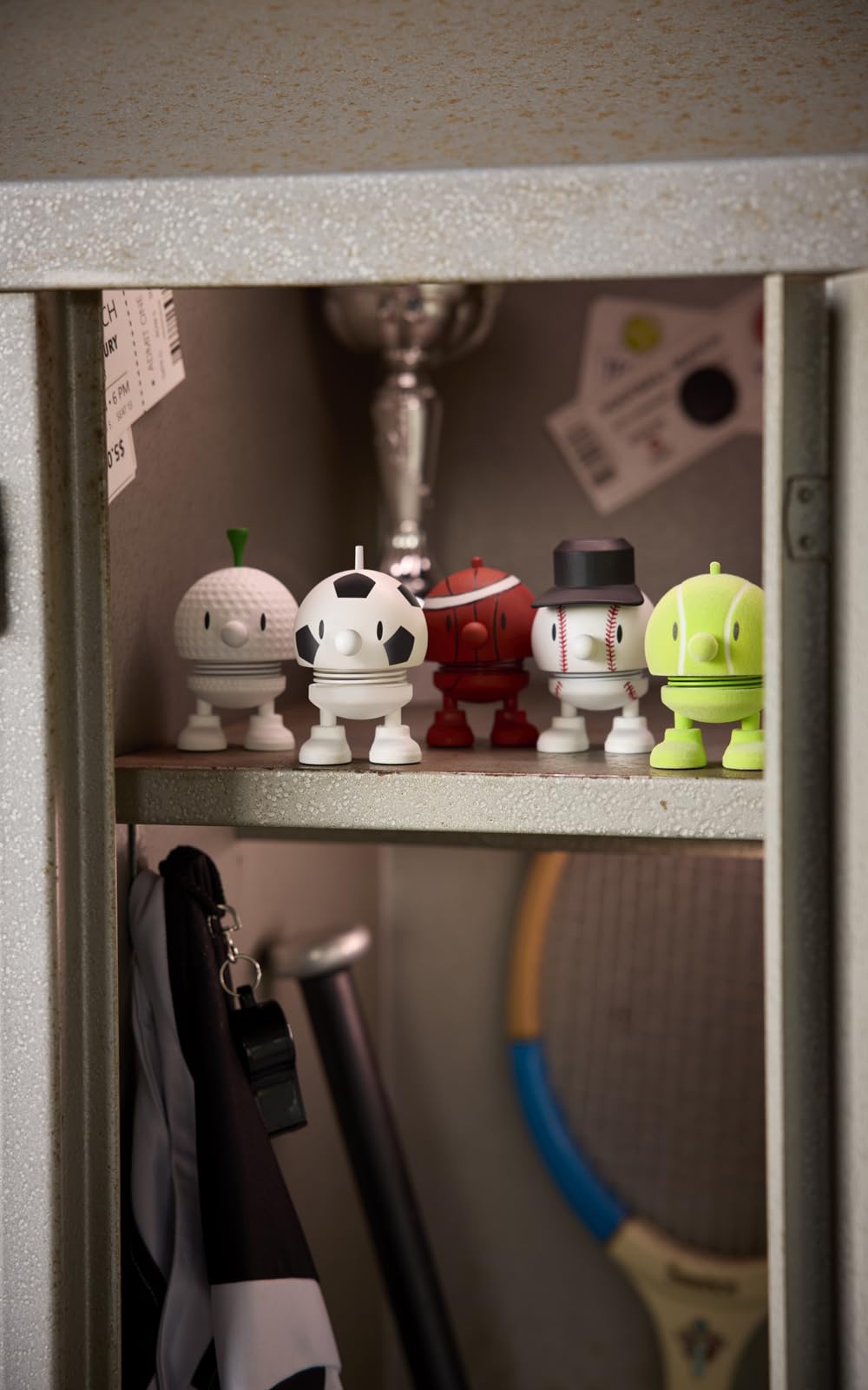Hoptimist Fußball Bumble, Fussball Deko und Gadget fürs Schreibtisch, Büro und Zuhause, Geschenk oder Geburtstag Deko, Höhe 7,6 cm, Durchm. 5,8 cm