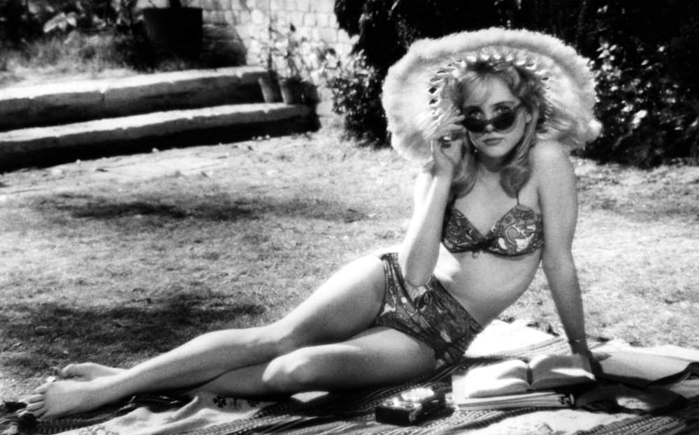 ミスロリータ＝(sue lyon)/ロリータヤーヤー Sue Lyon : Lolita Ya Ya - YouTube