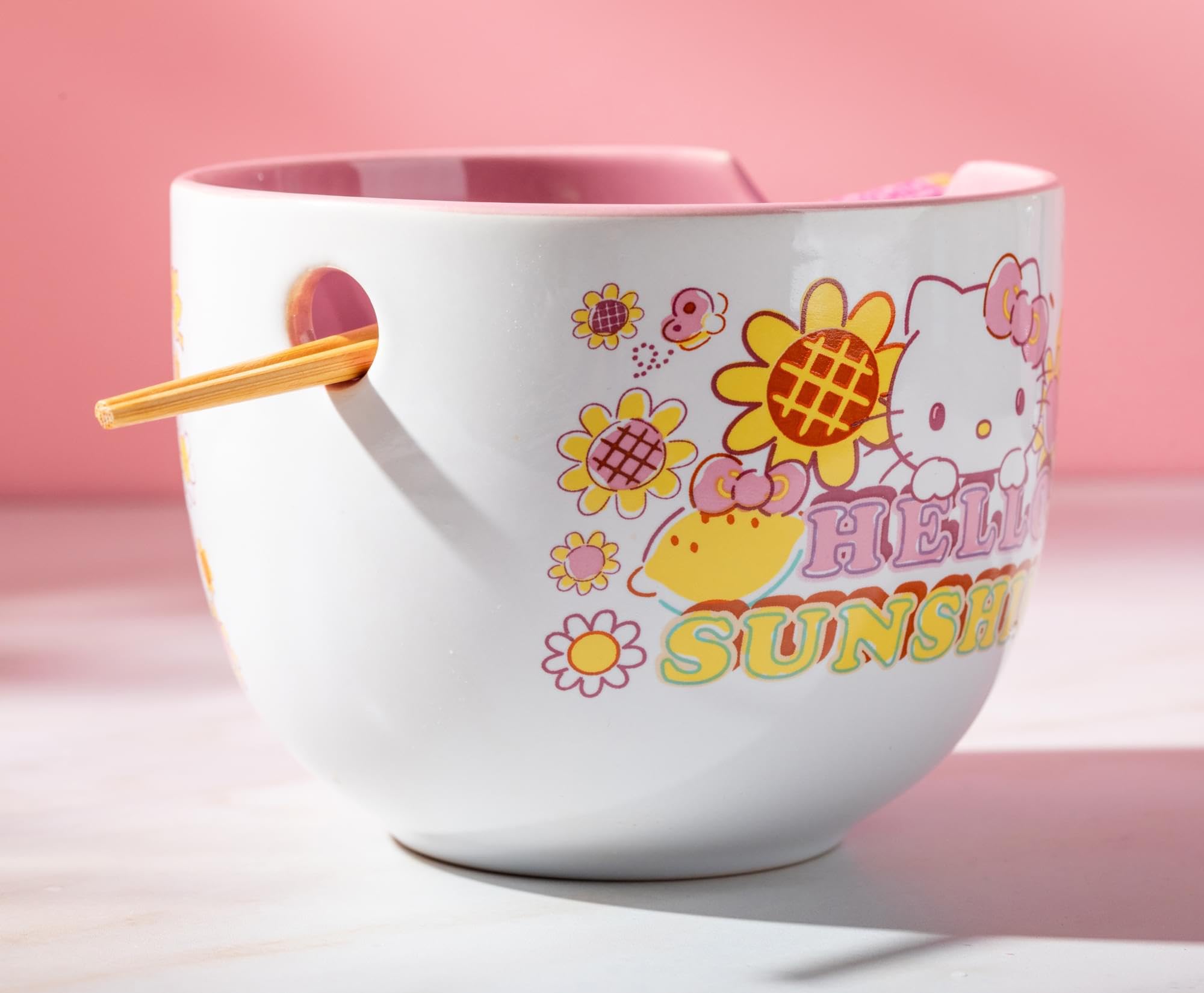 Amazon.com: Silver Buffalo Sanrio Hello Kitty Hello Sunshine