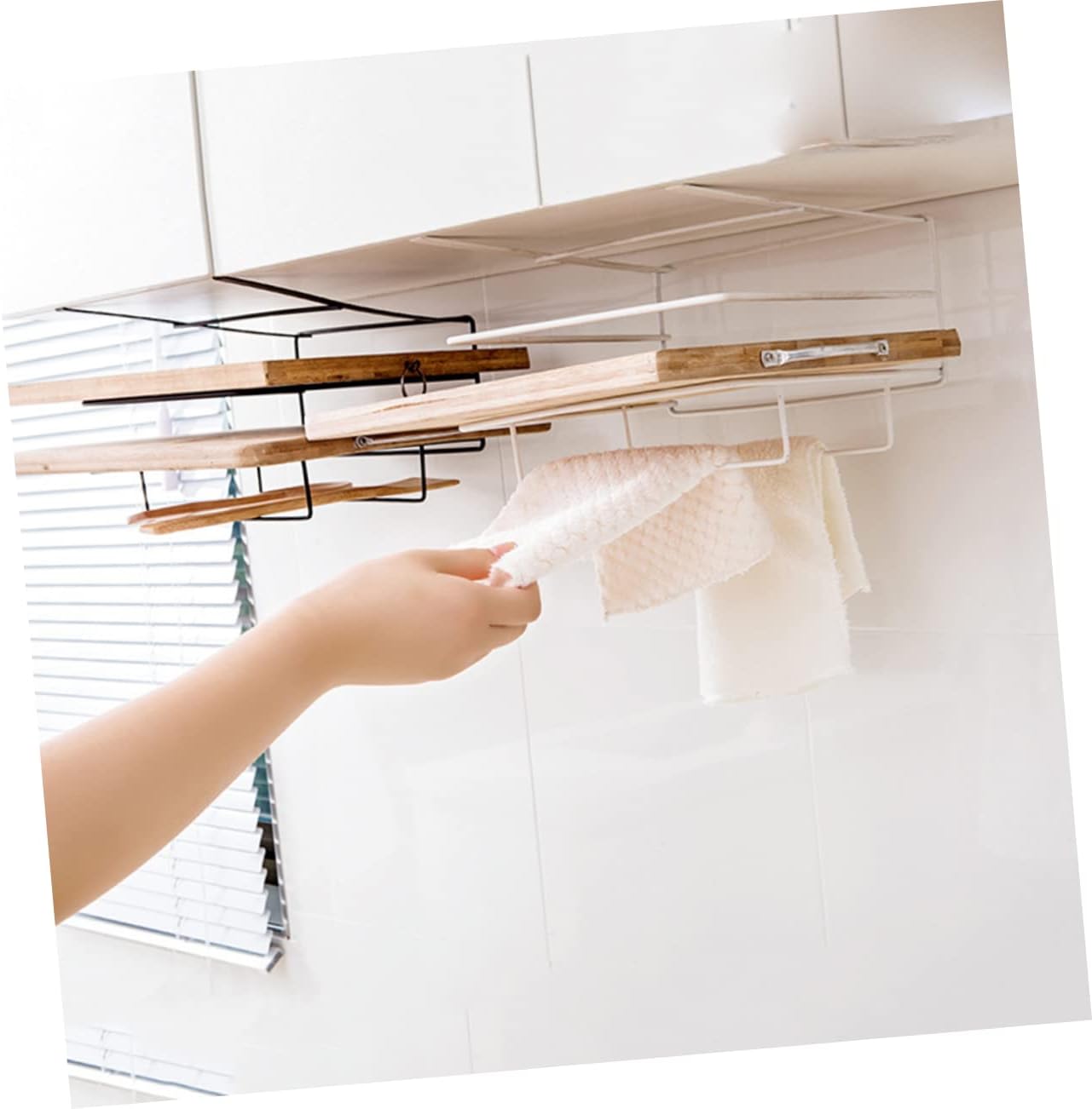 Alipis Wall Mount Chopping Board Rack Iron Kitchen Shelves for Charcuterie Boards Storage Shelves for Cabinet Bathroom