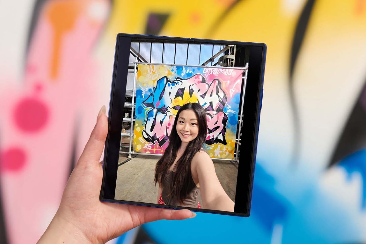 Samsung Galaxy Z Fold7 AI Smartphone mit Galaxy AI, KI-Handy mit Android, Faltbares Design, Großes Display für Multitasking, 200-MP-Kamera, 256 GB, 12 GB RAM, JetBlack, 3 Jahre Herstellergarantie