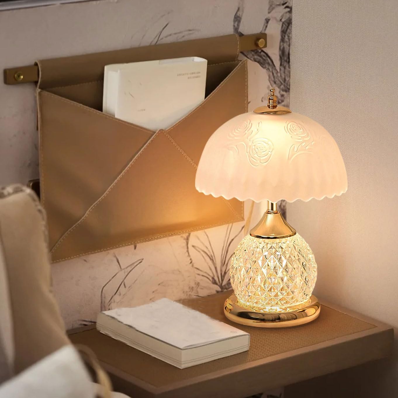 Lampa stołowa lampa biurkowa sypialnia w kształcie diamentu korpus przy łóżku mistrz atmosfera mała lampka nocna sypialnia