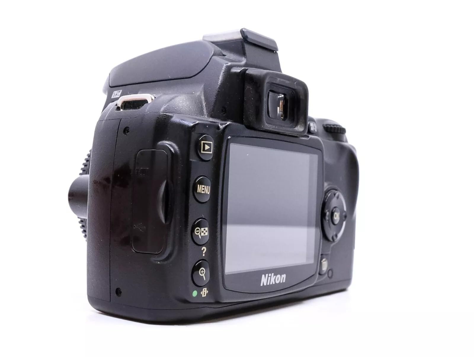 Amazon.com : Nikon D40 6.1MP Digital SLR Camera Kit with 18-55mm f
