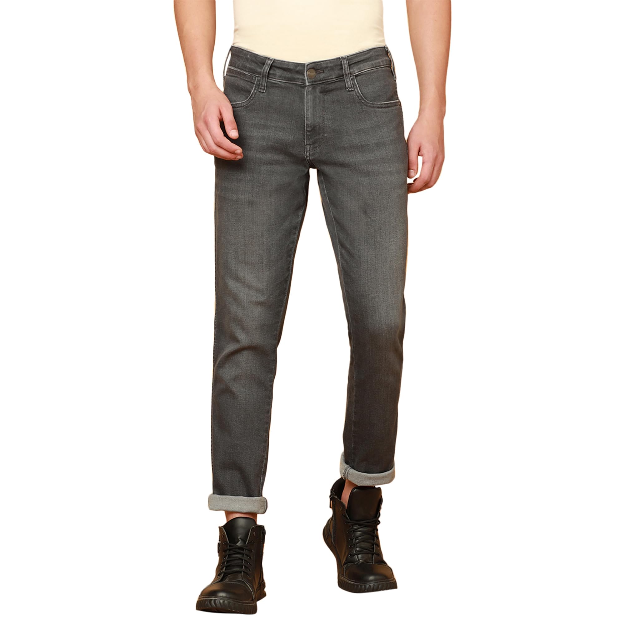 WranglerMen's Skanders Slim Fit Low-Rise Jeans