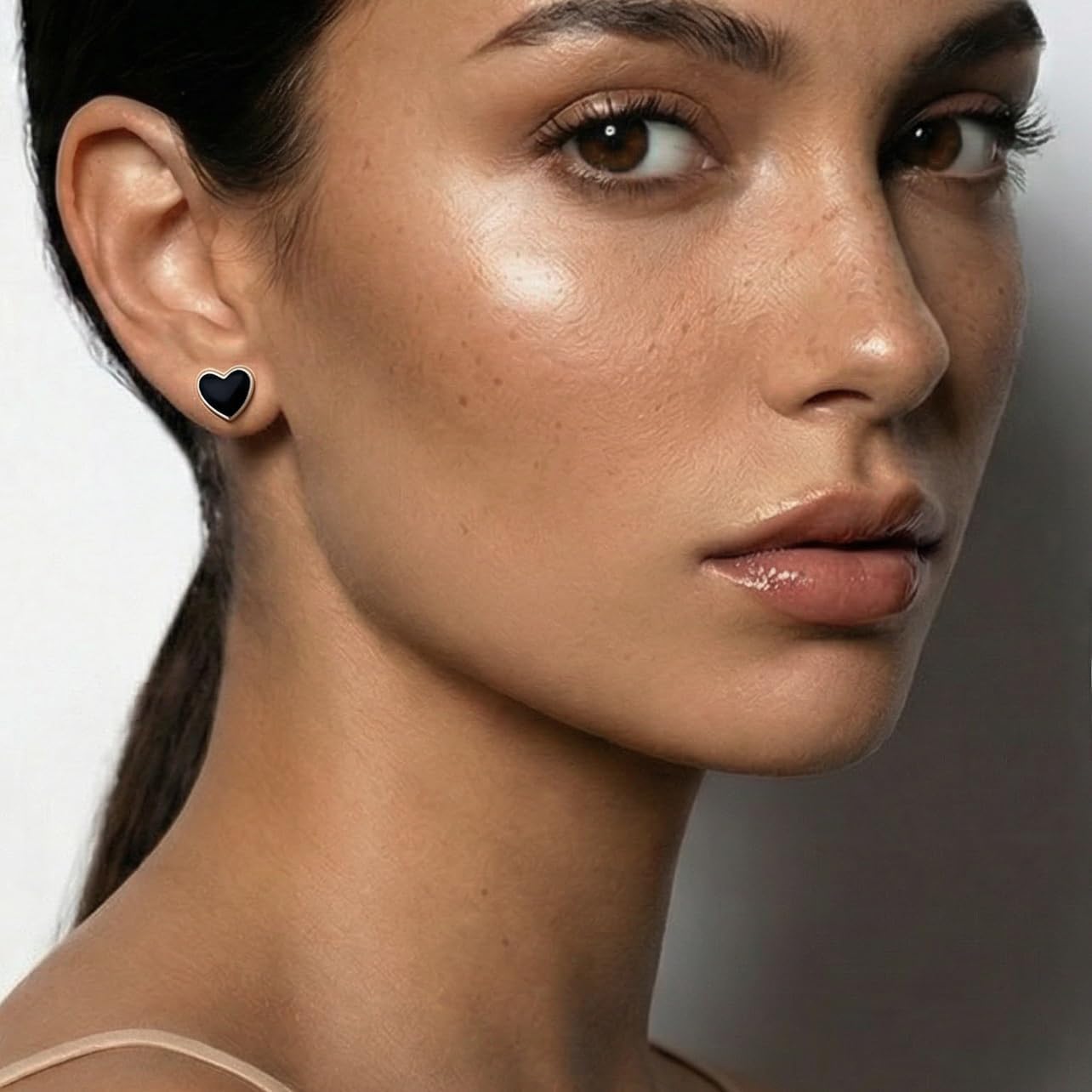 SLUYNZ Solid 925 Sterling Silver Black Heart Earrings Studs for Women Teens 8MM Heart Studs Earrings - Image 3