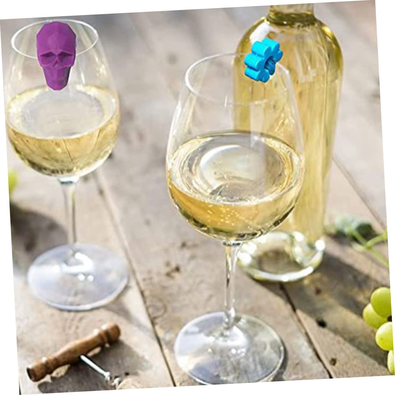 PRETYZOOM 56 Pièces Marqueur De Verre À Vin Breloques À Vin pour Verres À Pied Étiquettes De Verres À Étiquettes De Marqueurs De Boisson pour Charme De Boisson Décor De Tasse