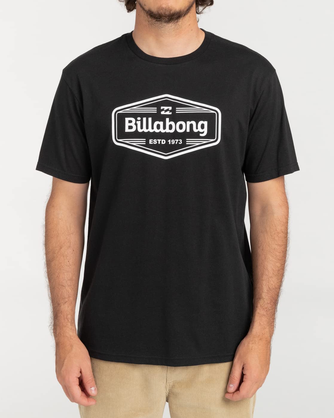 Kleidung und Schuhe von Quiksilver